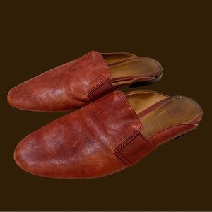 FRYE Mules